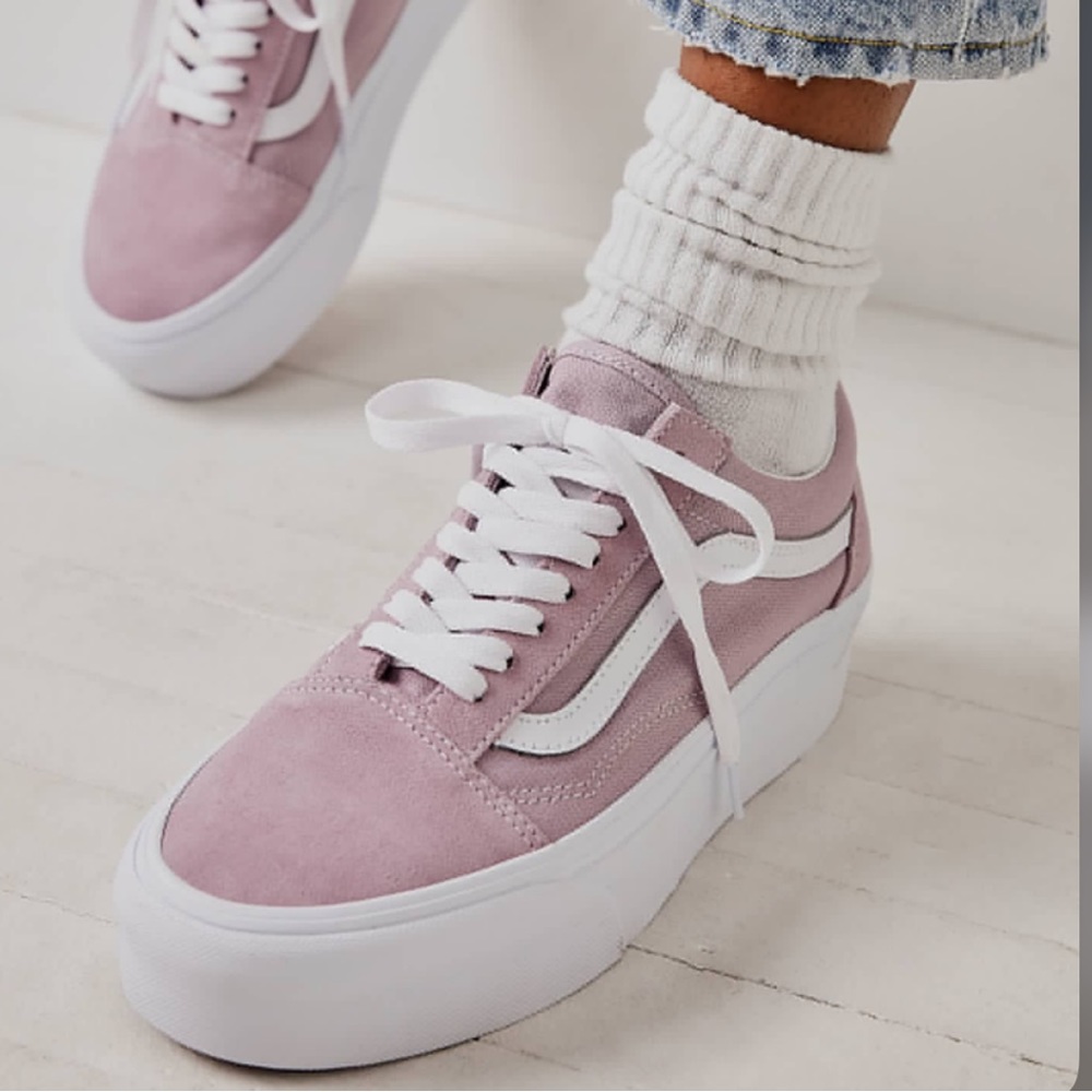 Worn once! VANS Old Skool Stackform sneakers in lilac!
